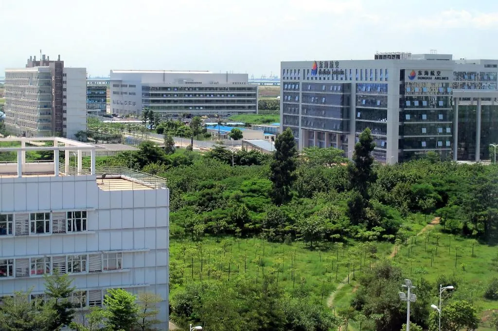 Sunway Hotel Shenzhen Airport 3*,  China