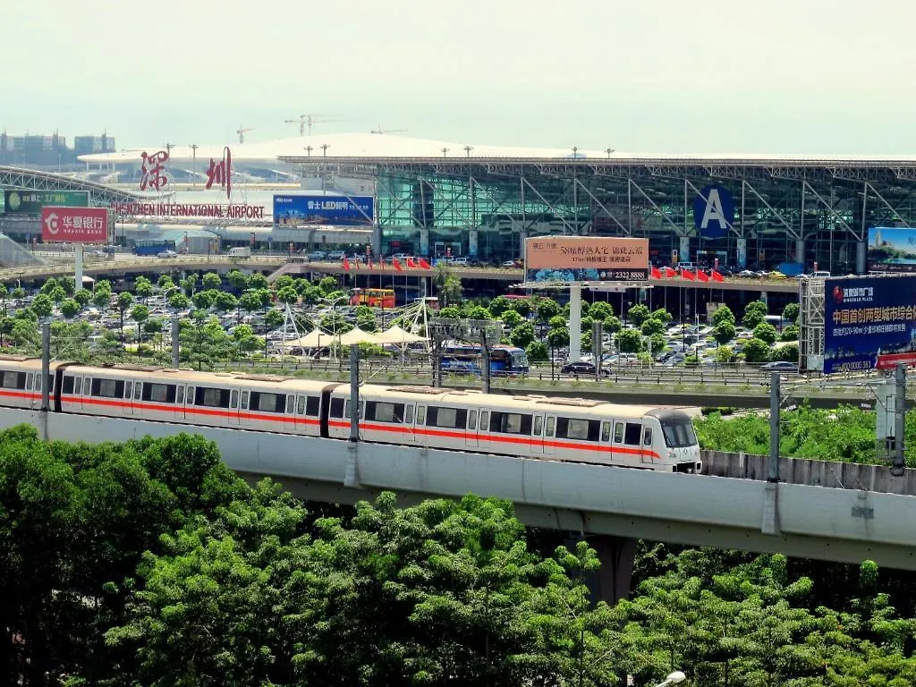 Sunway Hotel Shenzhen Airport 3*,