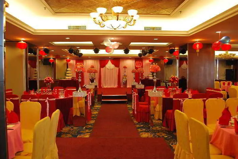 Sunway Hotel Shenzhen Airport 3*,